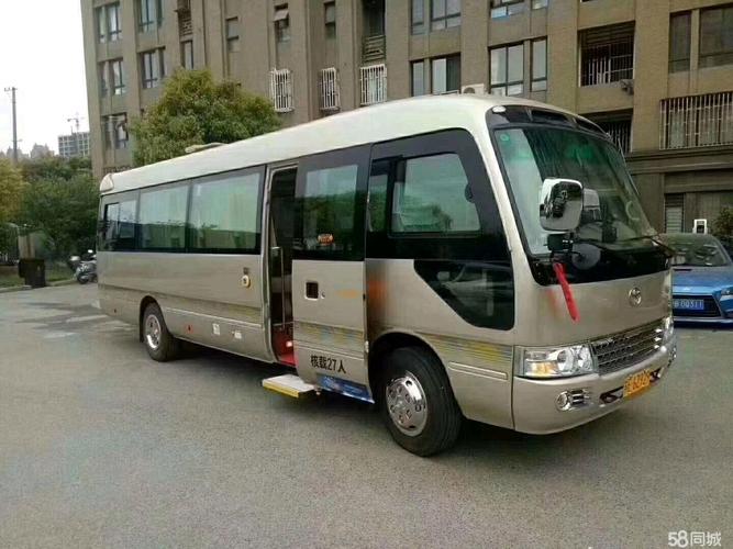 大巴车租赁,中巴车接送企业用车,公司班车,工厂班车